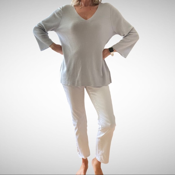 Eileen Fisher Superfine Merino Wool V-Neck Sweater Light Blue XS NWOT - Picture 2 of 10